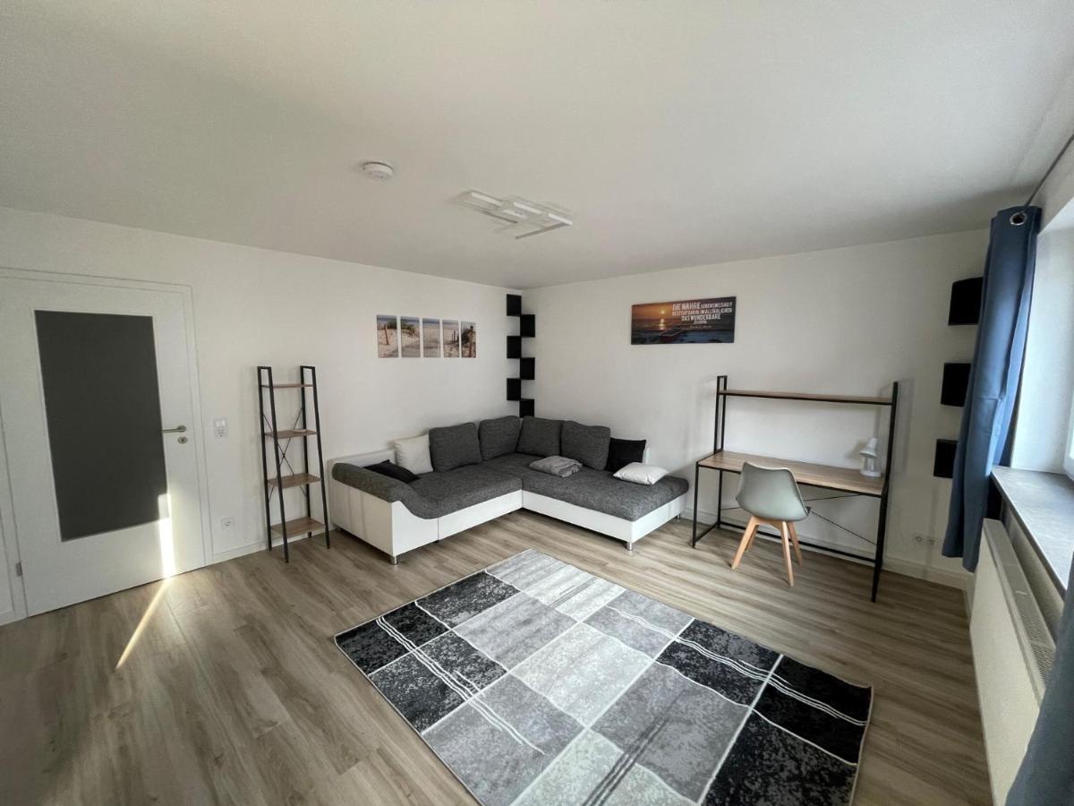 Ferienwohnung Raiffeisenstrasse -Gross- โอเบิร์นบวร์ก อัม มาน ภายนอก รูปภาพ